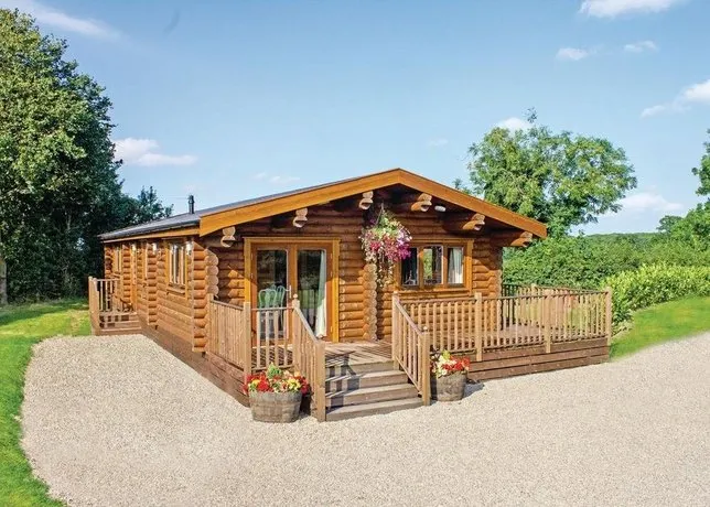 Blackwell Lodges - Image 1