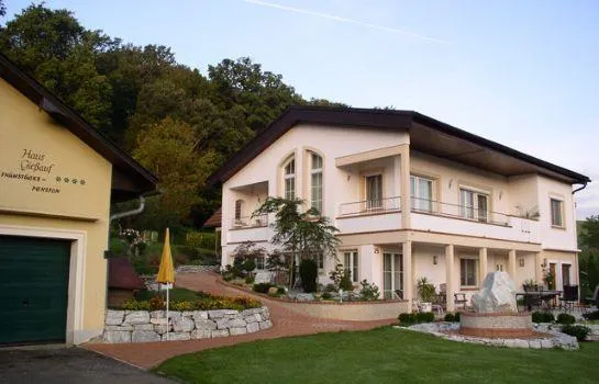 Haus Giessauf Pension - Image 1