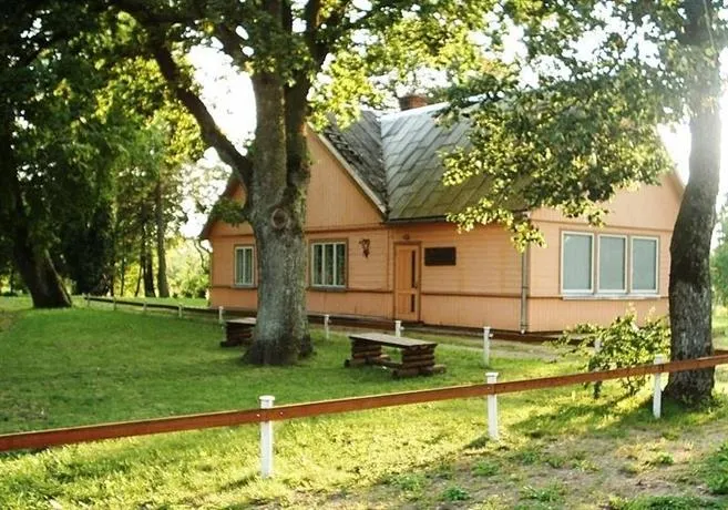 Country House Bajari - Image 1