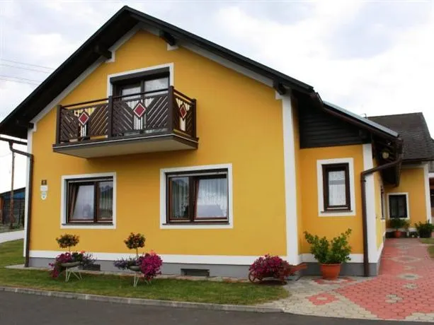 Gaestehaus Ruck - Image 1