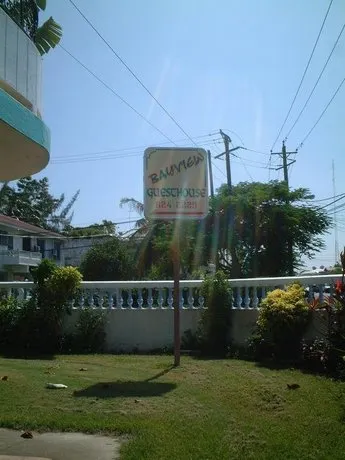 Bayview Guest House - Image 1