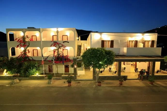 Sifnos Hotel Benaki - Image 1