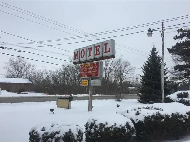 Apex One Motel - Image 1