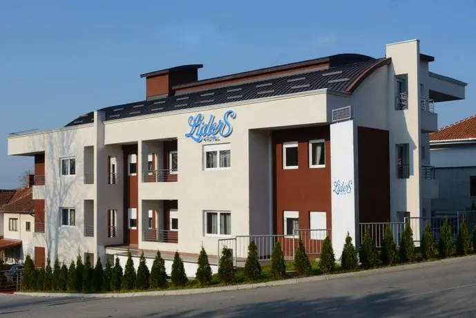 Hotel Lider S - Image 1