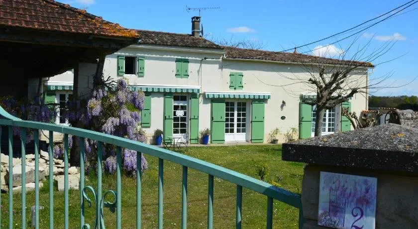 Le Petit Saule - Image 1