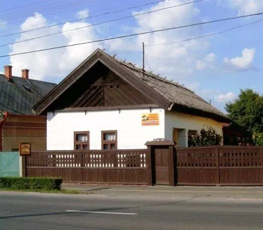 Gerendas Vendeghaz Puspokladany - Image 1