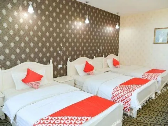 PENGCHENG EXPRESS HOTEL - Image 1