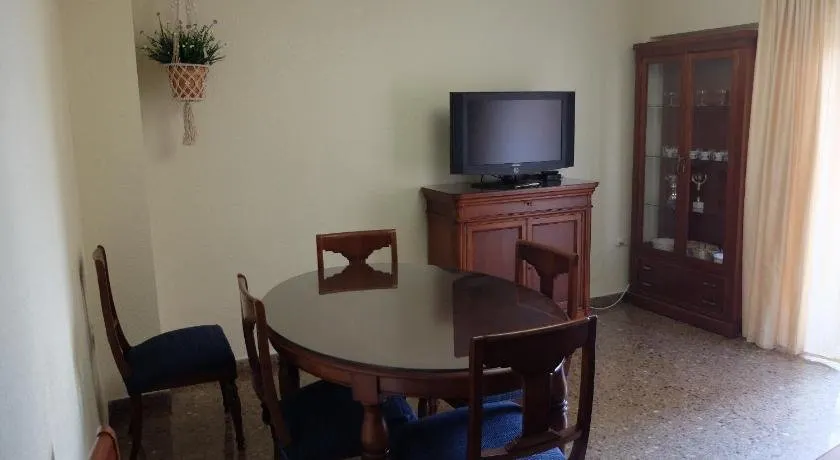 Big & Clean Apartment - Image 1