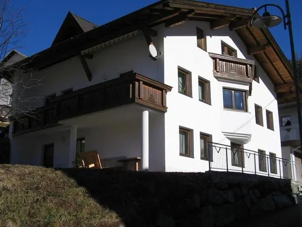 Neuner Christa - Image 1