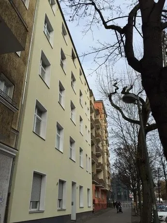 Spree Apartment in Berlin Mitte - Image 1