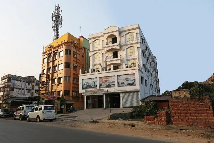 Hotel Geetanjali Palace By OYO Rooms - Image 1