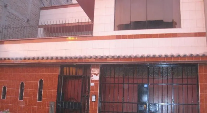 Wasi Airport Mini Apartment. - Image 1