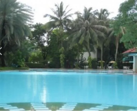 Floraville Serviced Apartment - Image 1