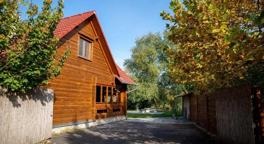 Korosparti Wellness Fahaz - Image 1