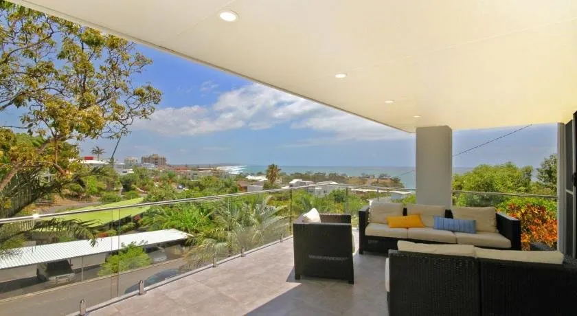 32 Barra Crescent, Coolum Beach. Bond 500, FOXTEL, WIFI, Linen Supplied - Image 1