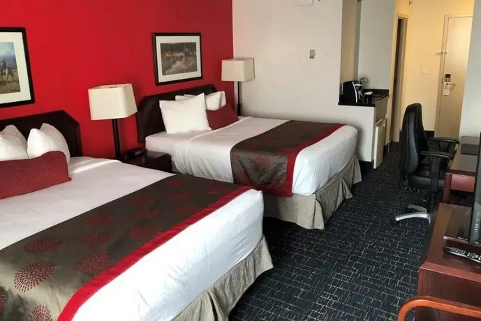 Riviera Hotel Calgary Airport - Image 1
