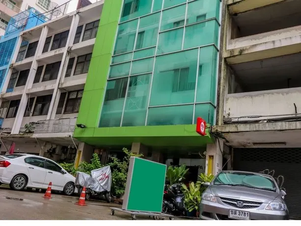 Nida Rooms Queen Sukhumvit 18 Residence - Image 1