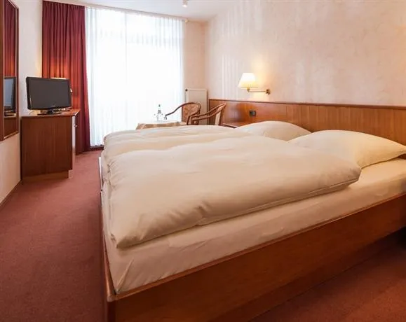 Hotel Meeresburg - Image 1