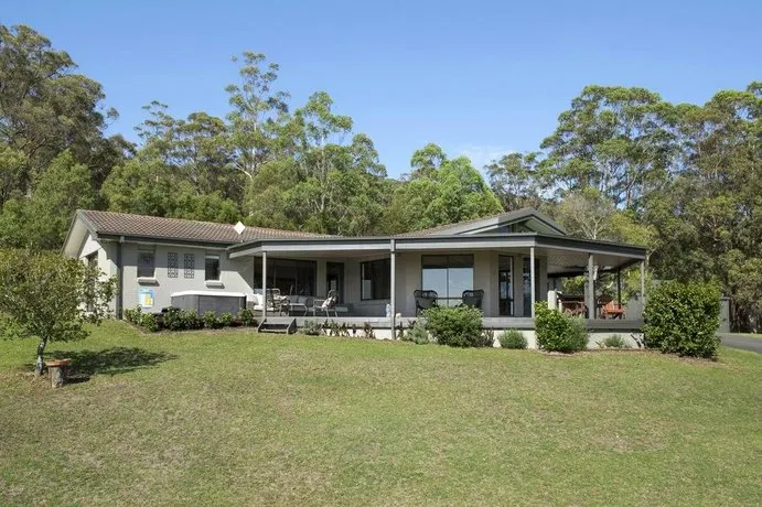 Cally Mill Farm Bed and Breakfast - Image 1