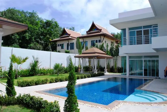 New Luxury 3 Br Villa - Image 1