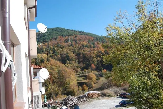 Apartment Smolyani - Image 1
