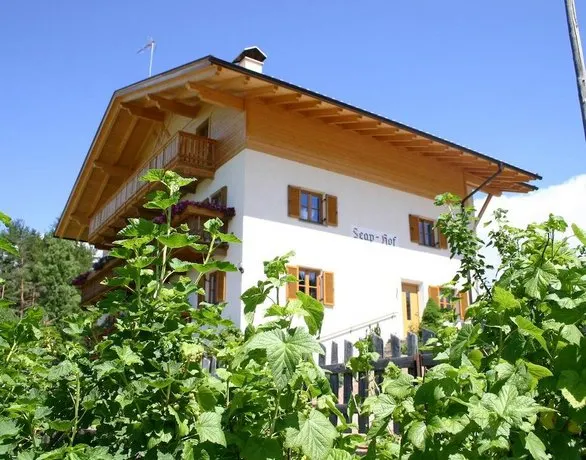 Seaphof - Image 1