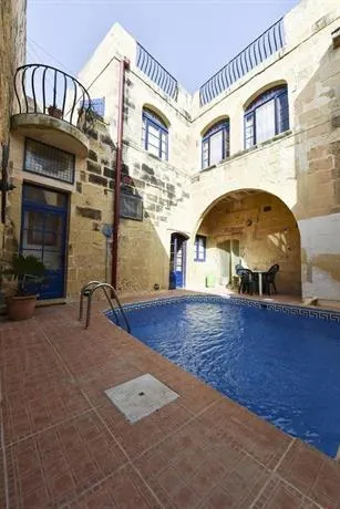 Ta' Lucia - Image 1