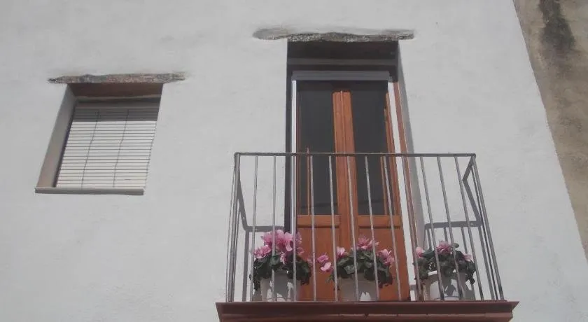 Maison avec terrasse, jardin et barbecue | Vue nature - Image 1