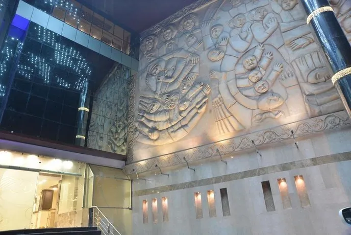 Geetika Galaxy Hotel By Wb Inn - Image 1