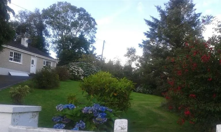 Donegal Cottage - Image 1