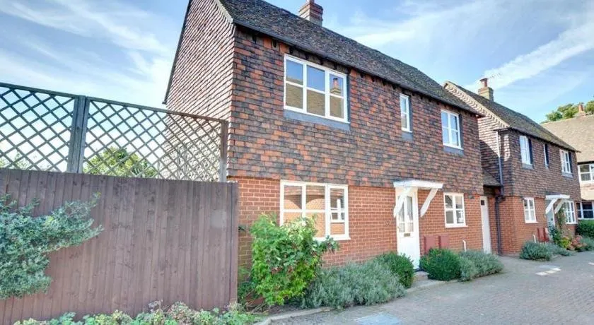 Forge Mews Cottage - Image 1