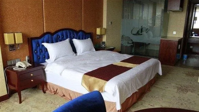 Dongwei Hotel - Image 1