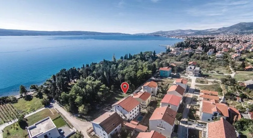 Apartmani u Kastelima - Image 1