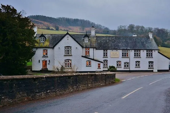 Demesne Farm Guest House - Image 1