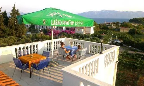 GUEST HOUSE SUCURAJ - Image 1