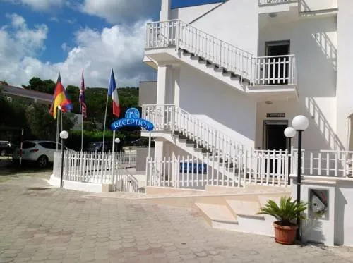 Hotel Sirena - Servizio spiaggia inclusive - Image 1