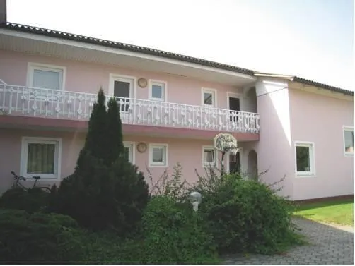 Ferienwohnungen Waldeck - Image 1