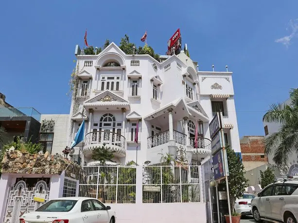 Hotel Maans Heritage - Image 1