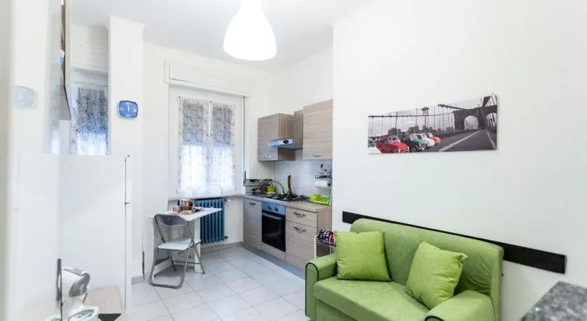 Camyhouse - Image 1