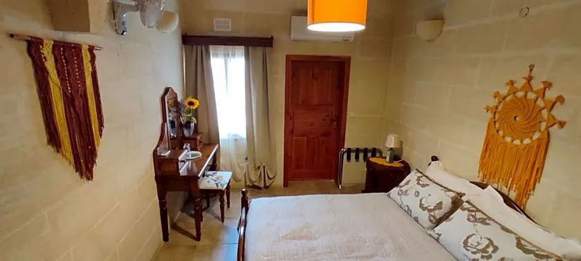 Gizimina Farmhouse-B&B - Image 1