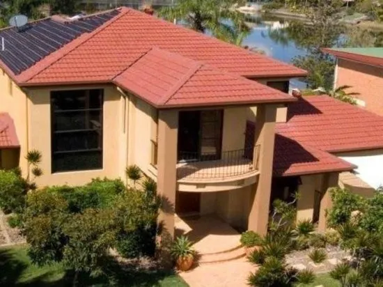 Tarcoola 41 - 5 BDRM Canal Home with Pool - Image 1