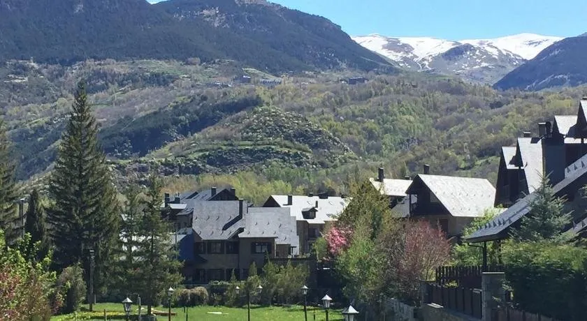 APARTAMENTOS NEVADOS 20312 - Image 1
