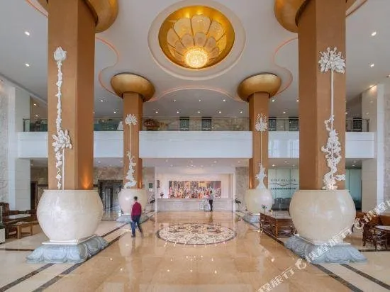 Tian Cheng Tai He Hotel - Image 1