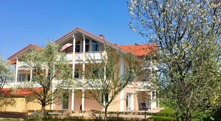 Shania Residence - Image 1