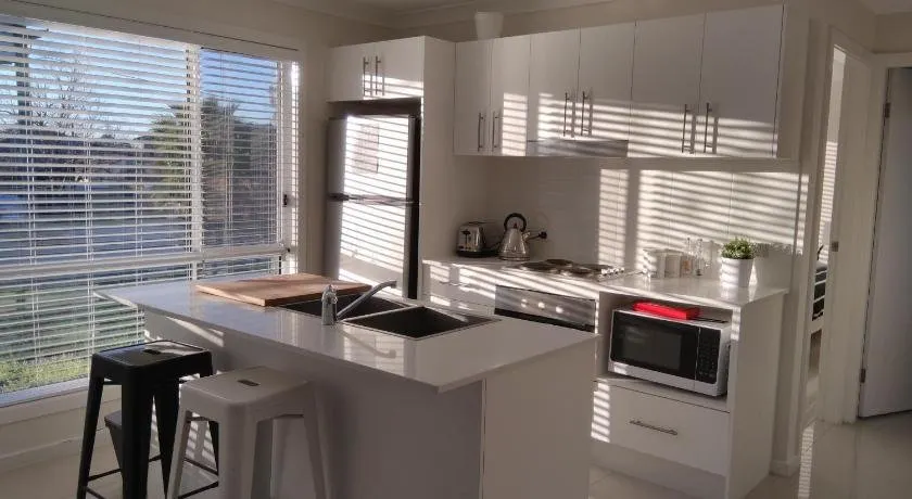 Craig's Place, 2br Short Term Accommodation - Western Sydney Area - Image 1