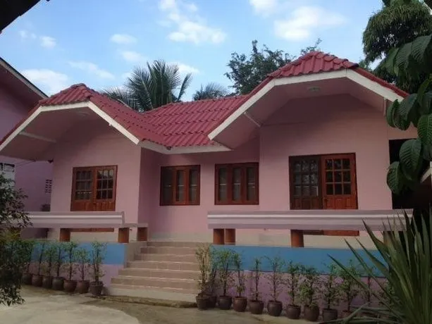 Lollop Resort - Image 1