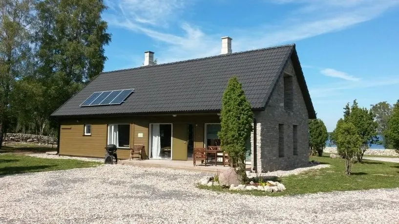 Ninavarava Puhkemaja - Image 1