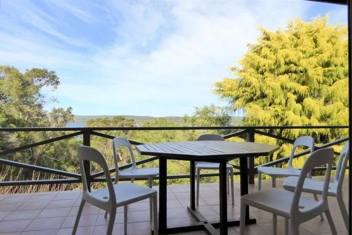 Sea Banksia - Image 1