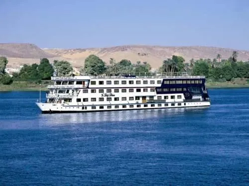 Lady Daiana Nile Cruise Hotel - Image 1