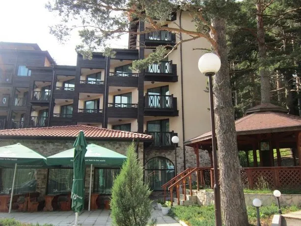 Hotel Magnoliya - Image 1